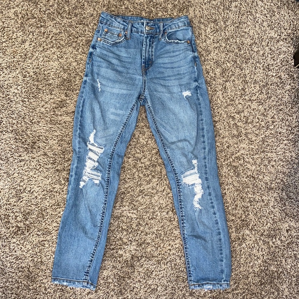 Women’s high rise mom jean